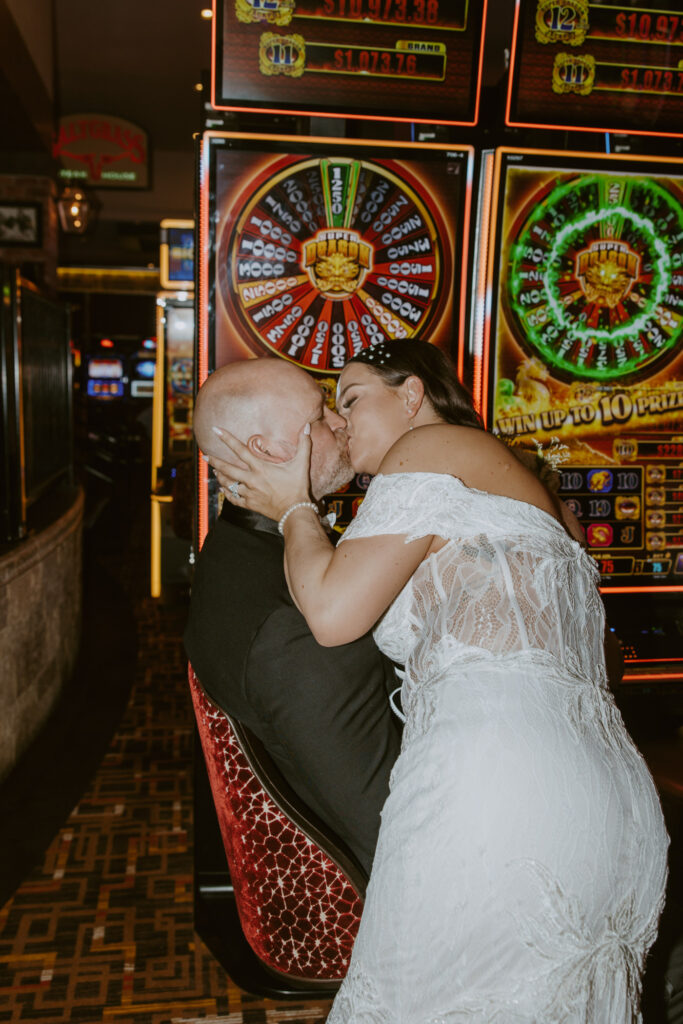 Lindsey and Jason | Flamingo Las Vegas Wedding | Las Vegas, Nevada | Emily Dawn Photo | Southern Utah Wedding and Elopement Photographer