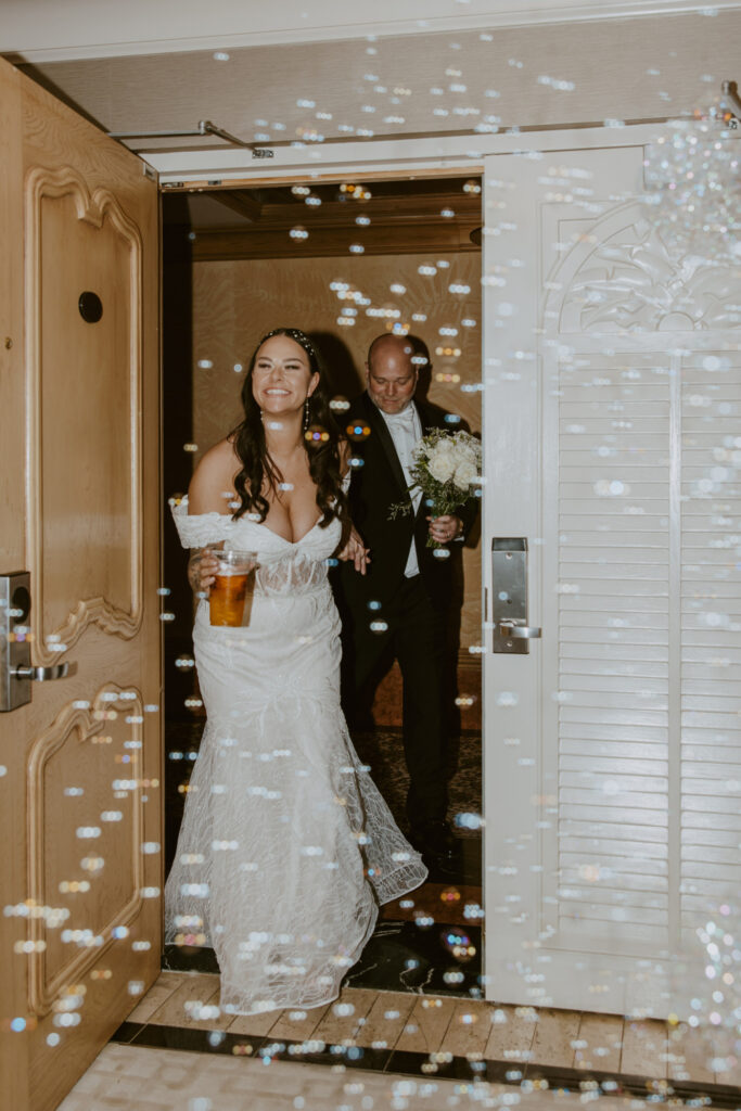 Lindsey and Jason | Flamingo Las Vegas Wedding | Las Vegas, Nevada | Emily Dawn Photo | Southern Utah Wedding and Elopement Photographer